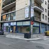 ...e in corso Benedetto Croce all�incrocio con via Montegrappa